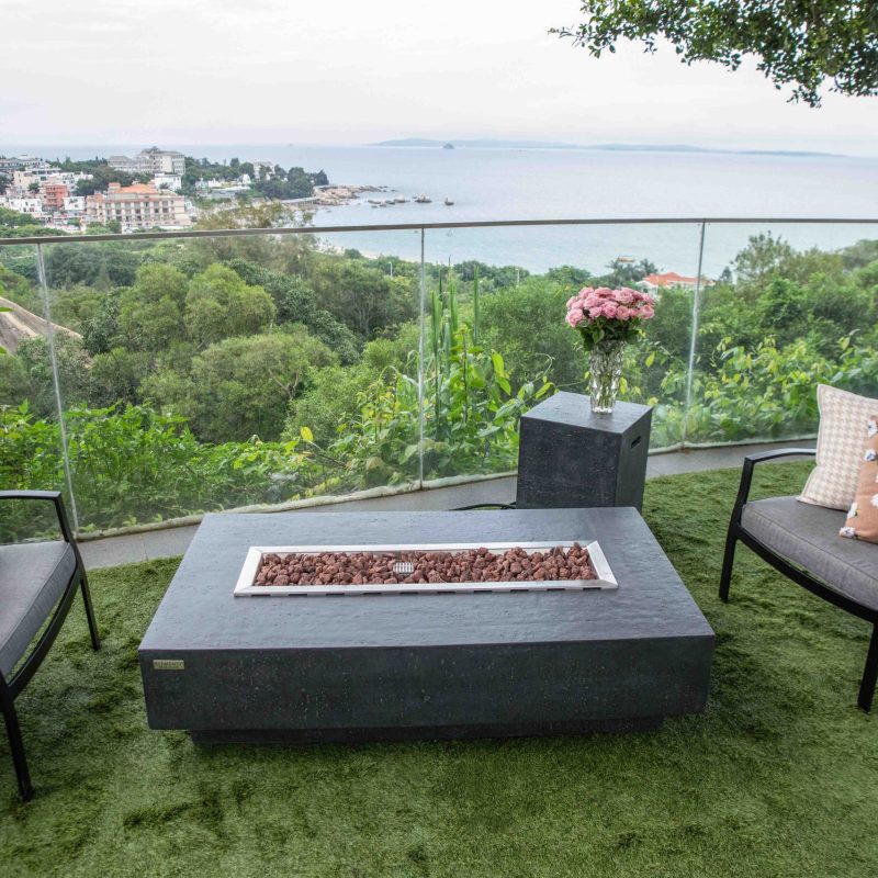 Hampton Propane Fire Table in Dark Gray