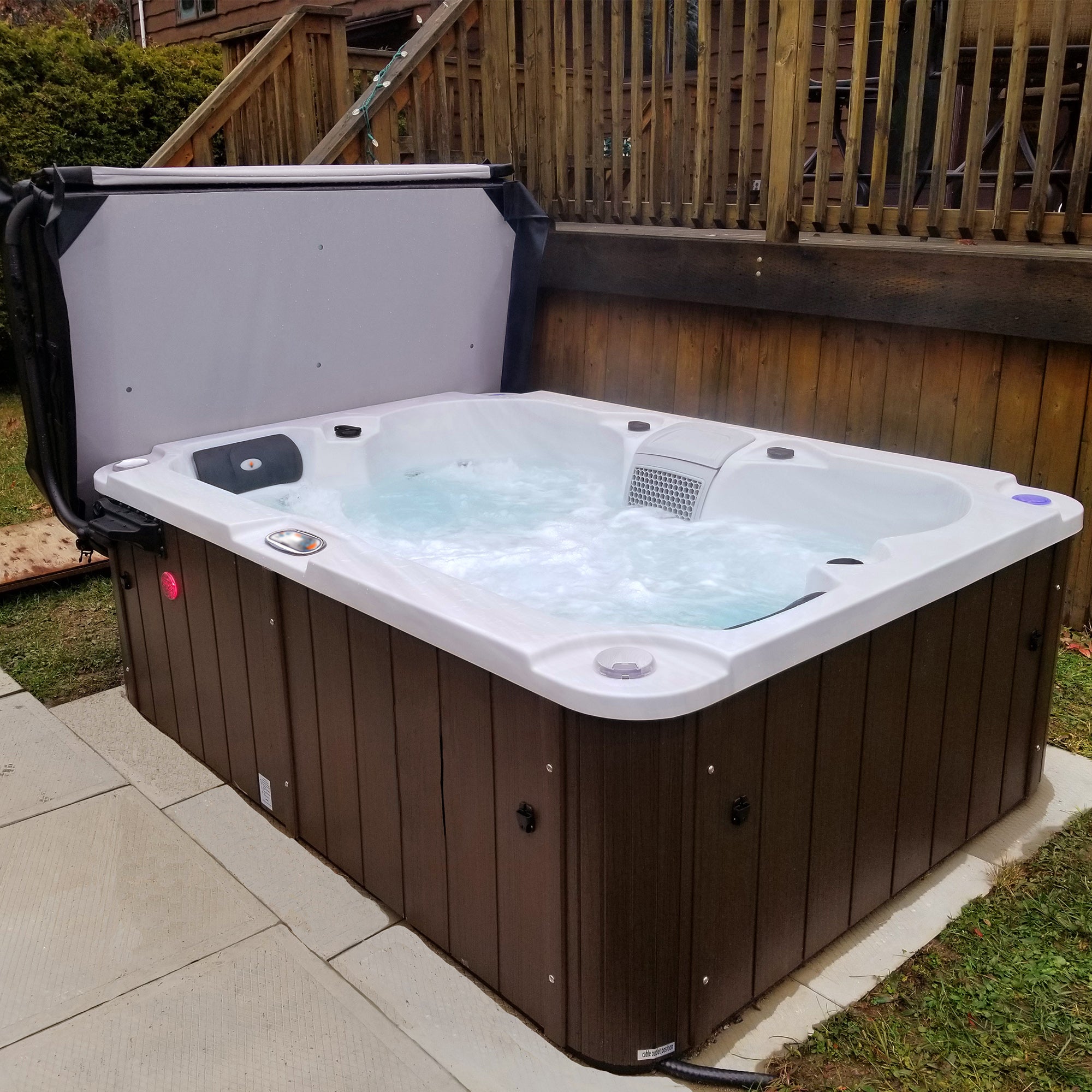 LYS4000 4-Person Plug & Play Hot Tub with Double Lounger