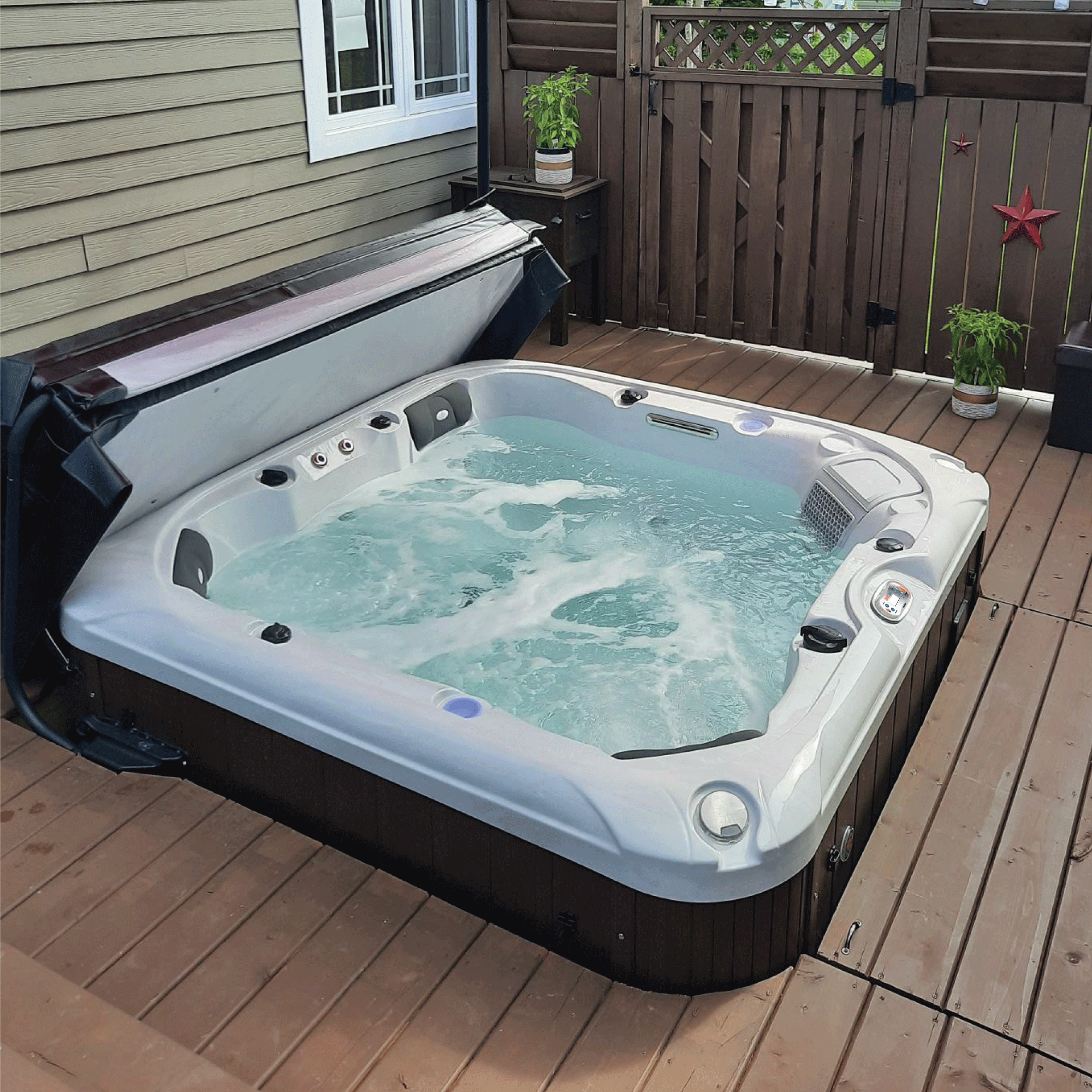 LYS5000 6-Person 34-Jet Hot Tub with Lounger