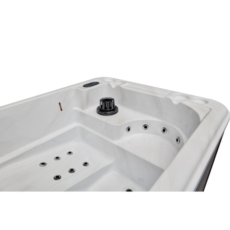 Riley 3-Person Hot Tub