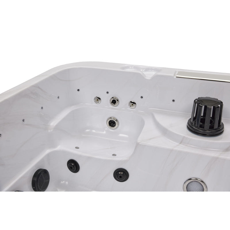 Social 5-Person Hot Tub