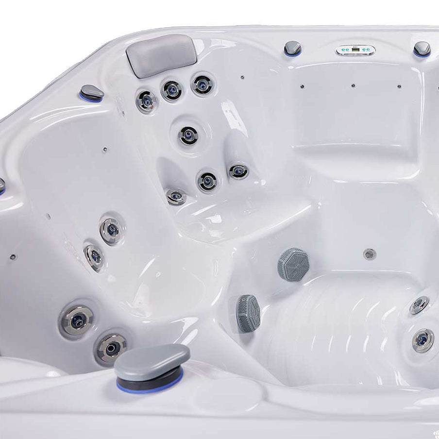 New York 6-Person 49-Jet Square Hot Tub