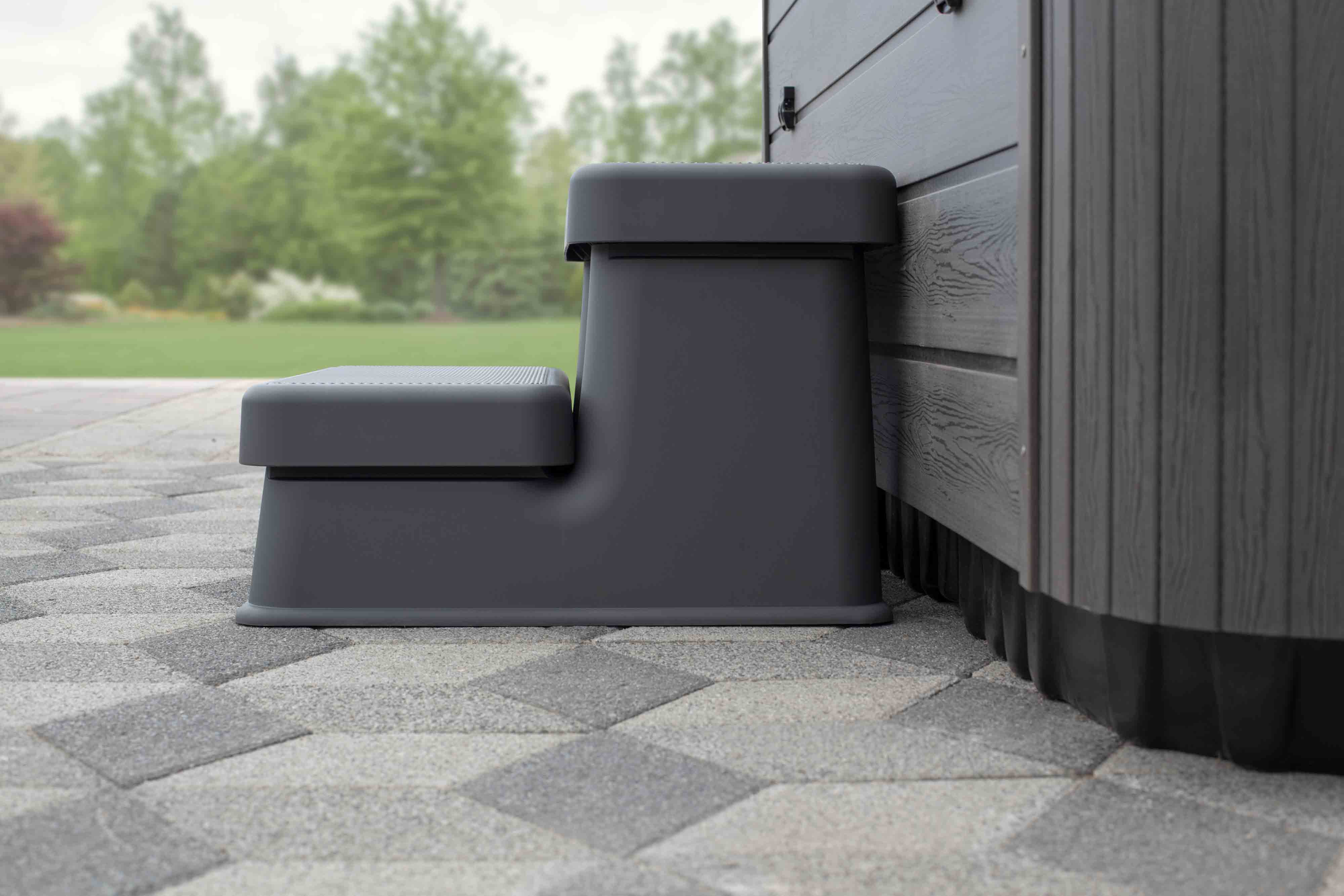 Spa step
