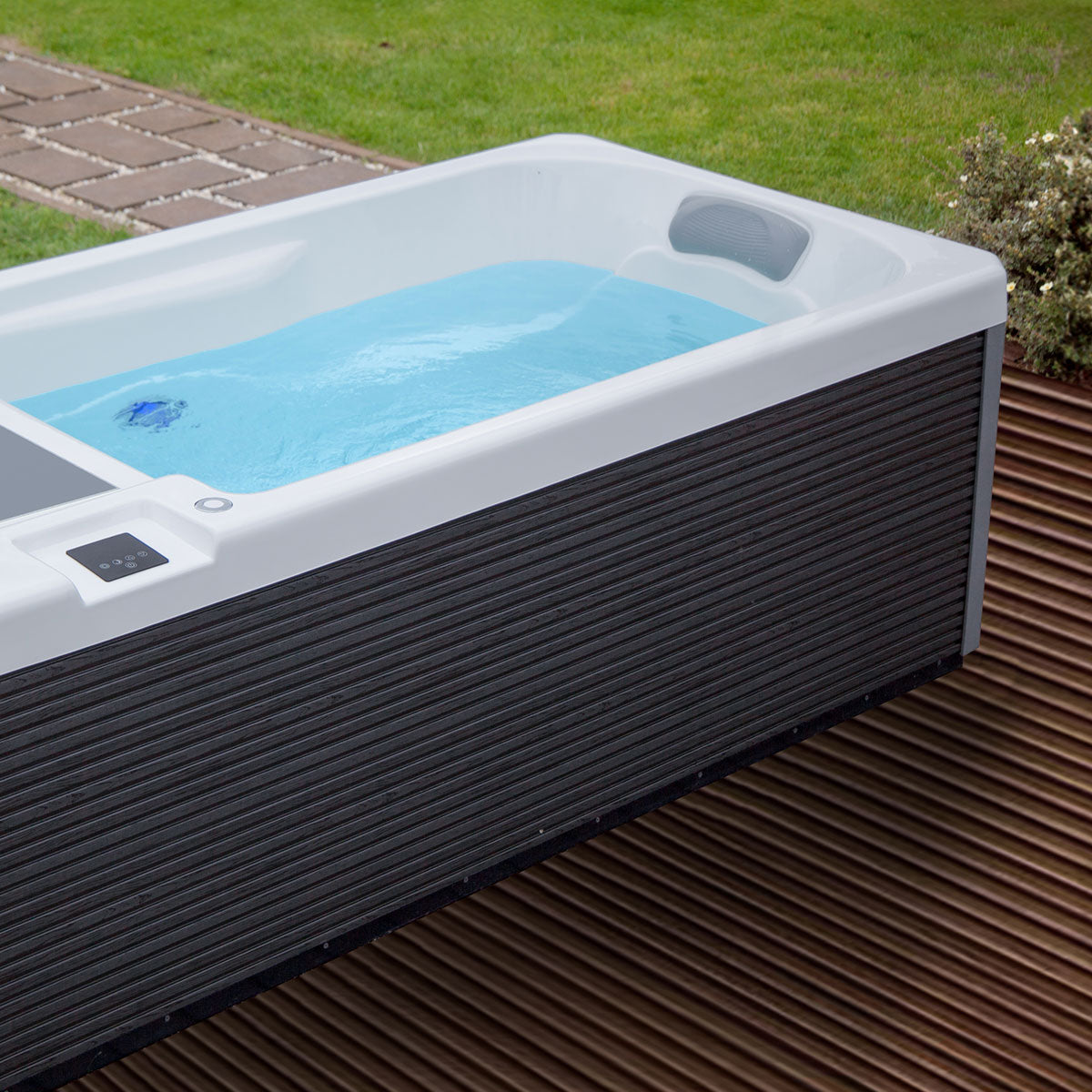 Alaska Pro 1-Person Cold Plunge Tub