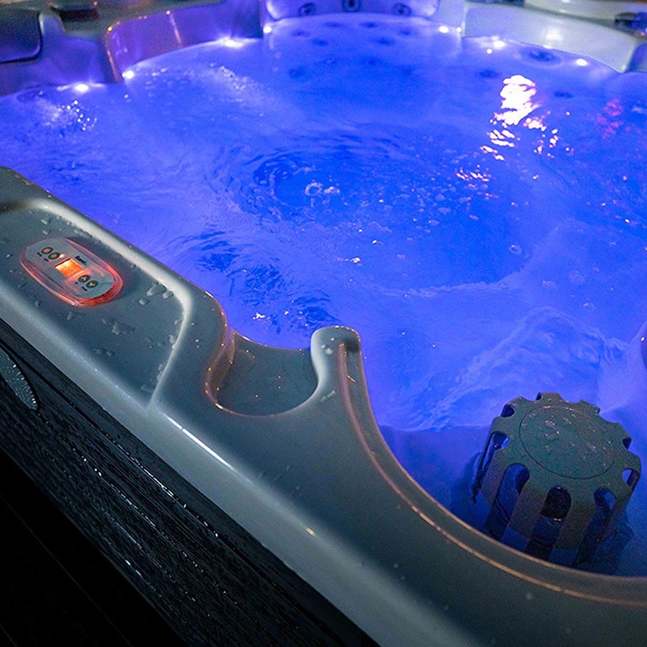 Jersey 6-Person 46-Jet Square Hot Tub
