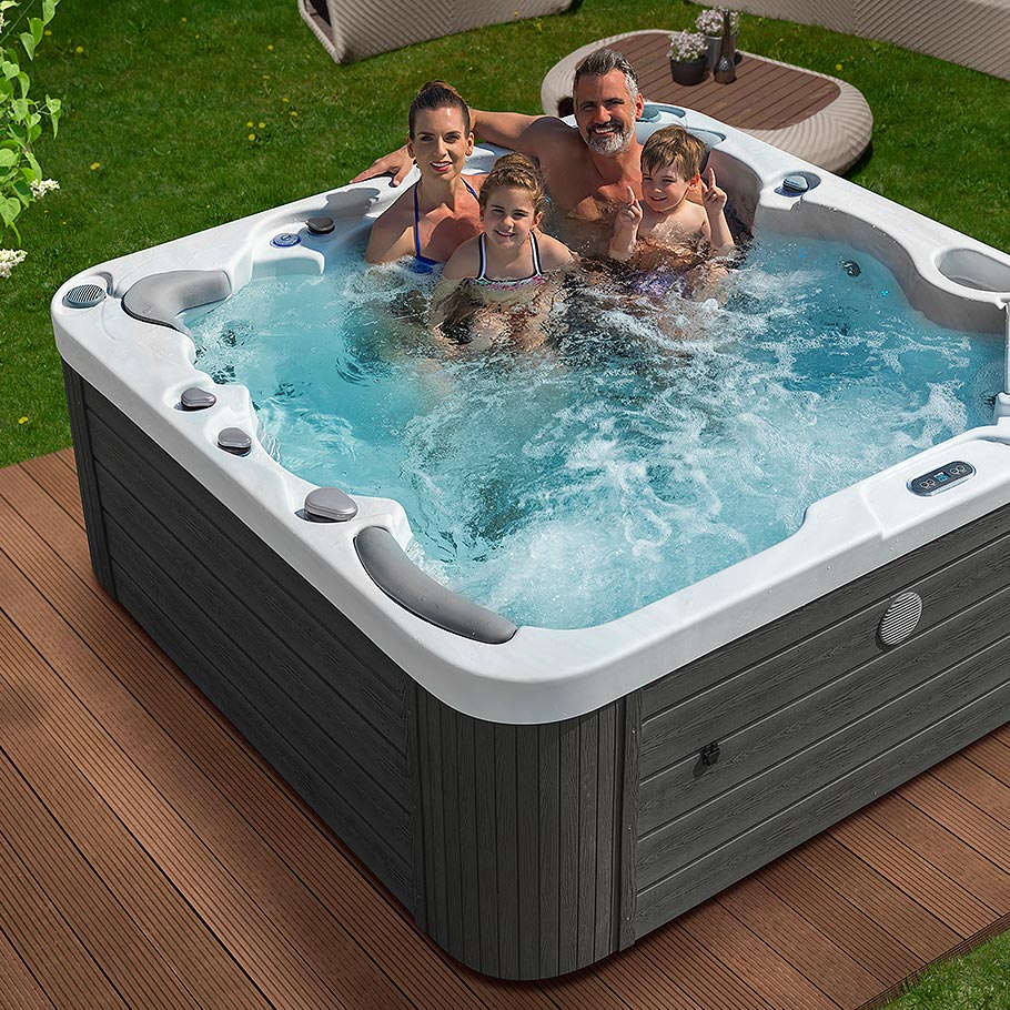 Jersey 6-Person 46-Jet Square Hot Tub