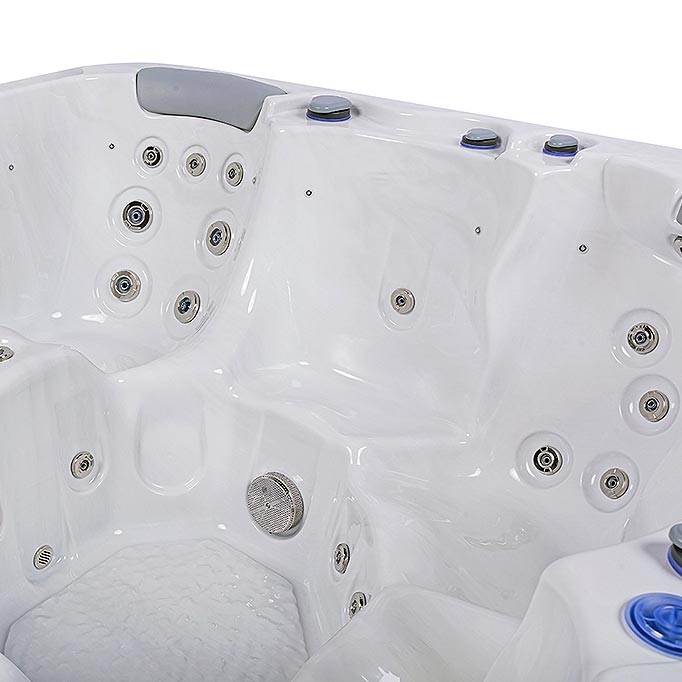 Jersey 6-Person 46-Jet Square Hot Tub