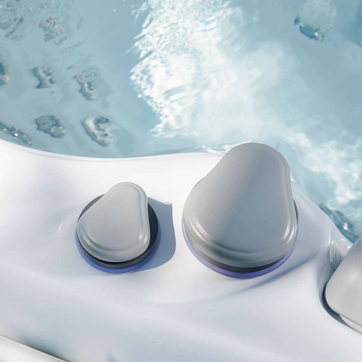 Dallas 6-Person 82-Jet Square Hot Tub