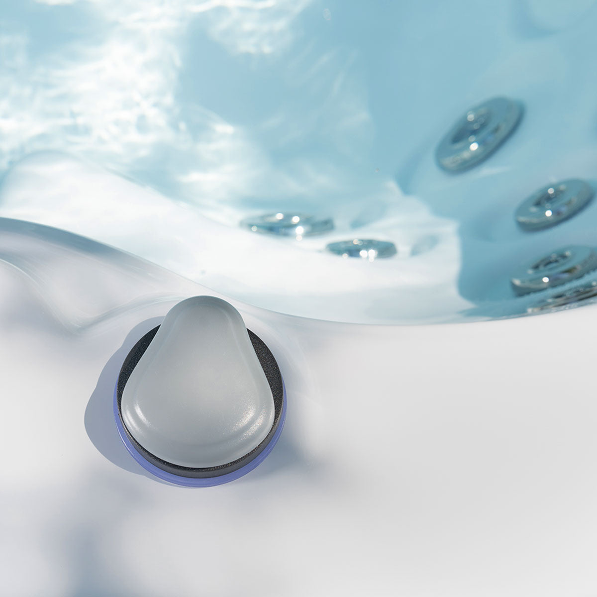 Dallas 6-Person 82-Jet Square Hot Tub