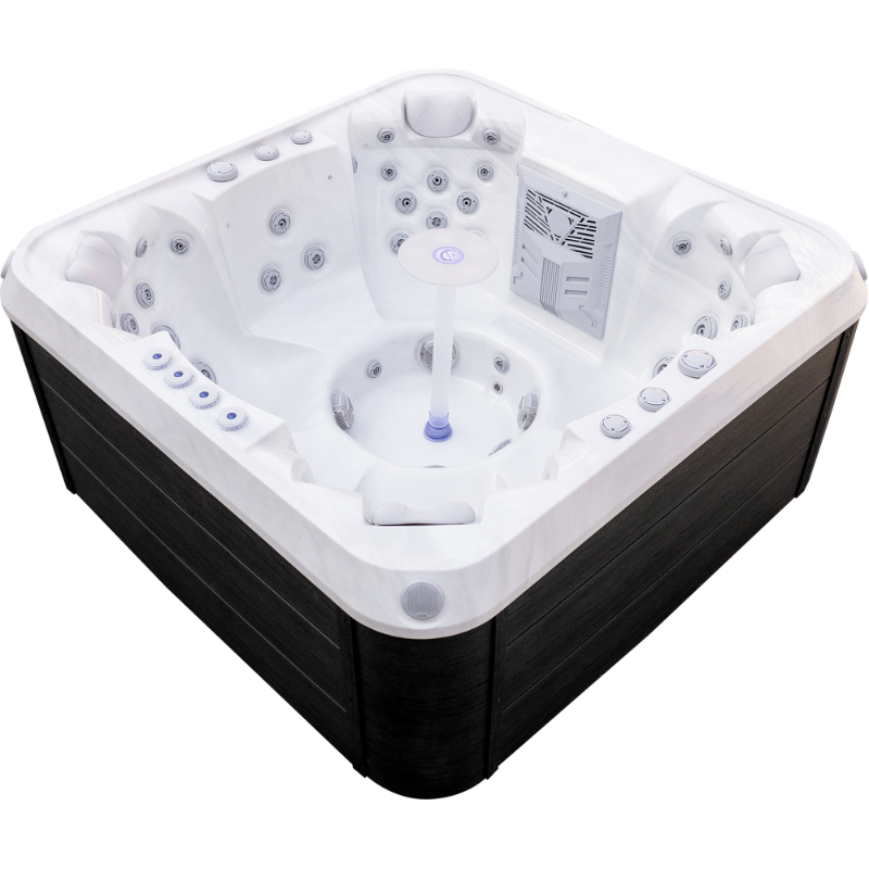 Denali 7-Person Hot Tub
