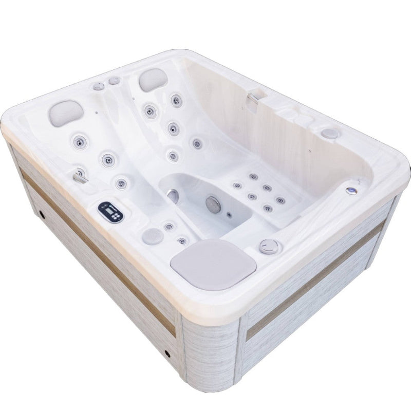 Largo 3-Person Hot Tub