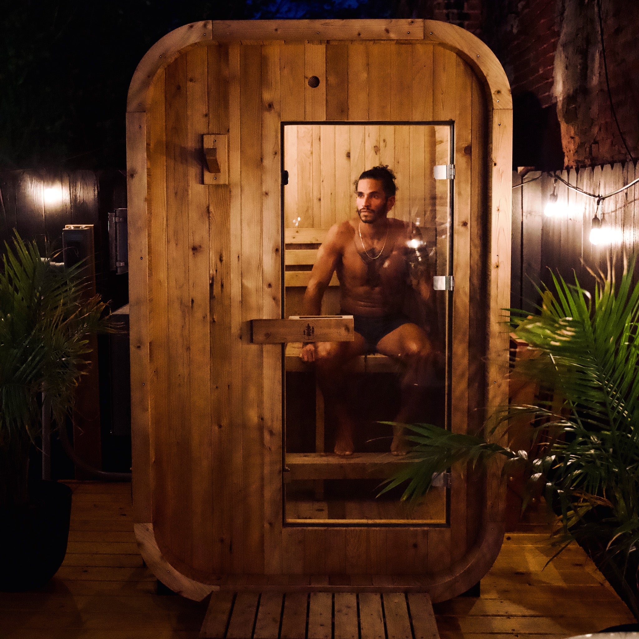 Duo Canadian Thermowood Outdoor Sauna (2-Person) with Harvia 8KW Heater