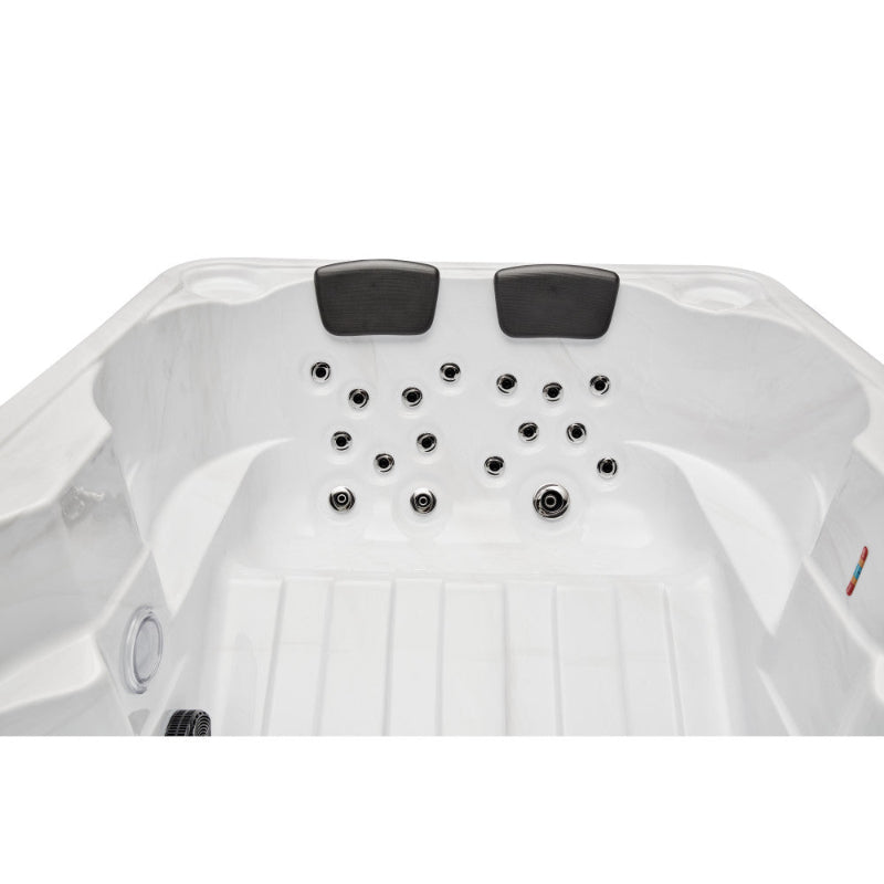 Regal 4-Person Hot Tub