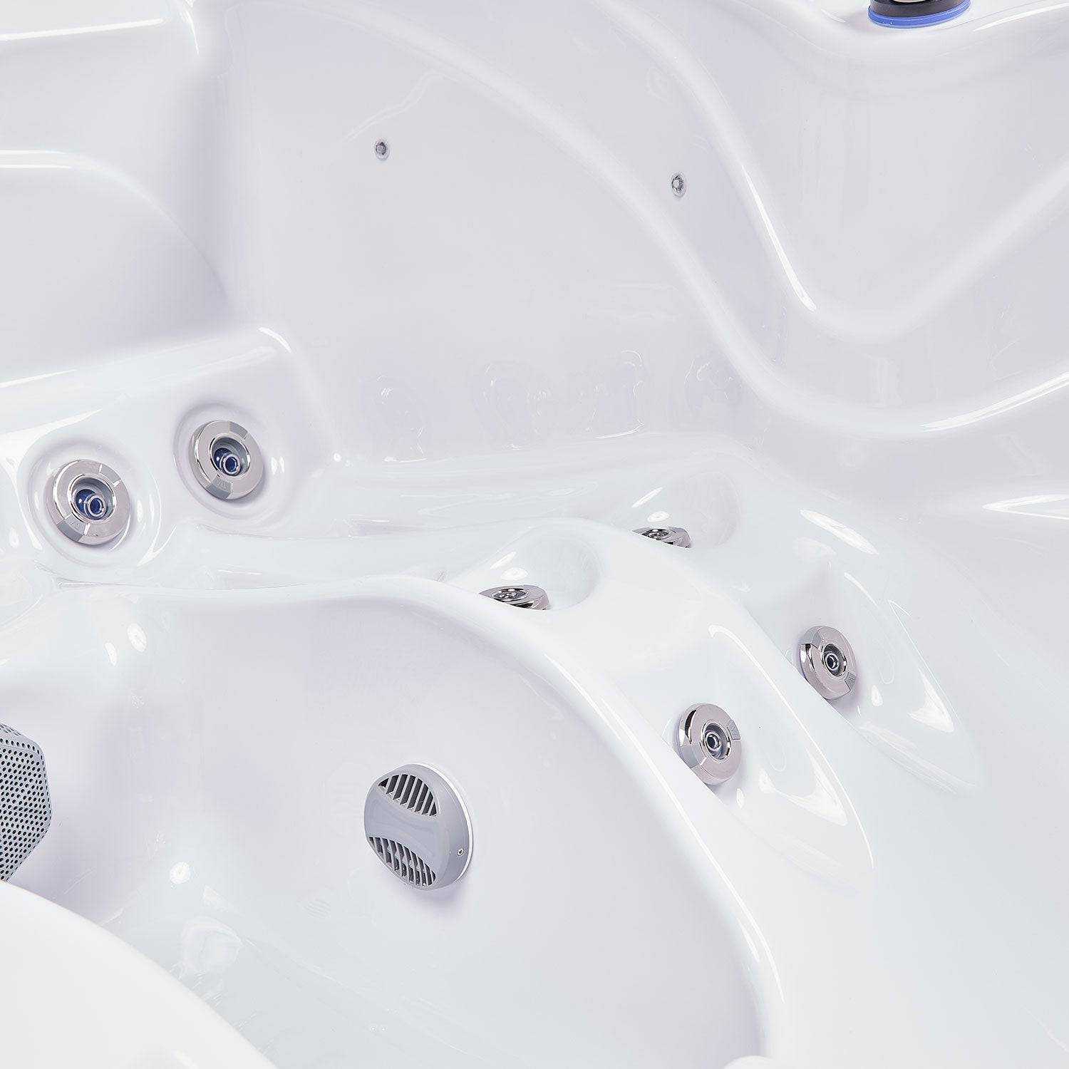 Atlanta 3-Person 37-Jet Hot Tub