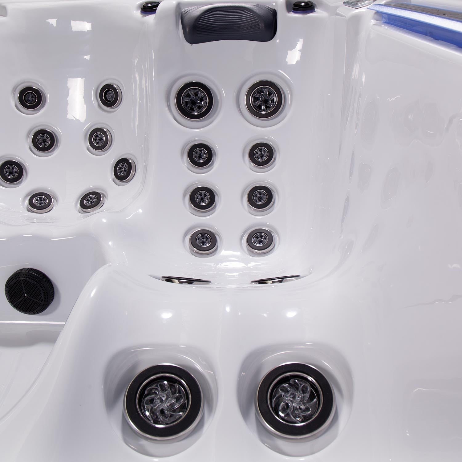 Hollywood 5-Person 51-Jet Square Hot Tub