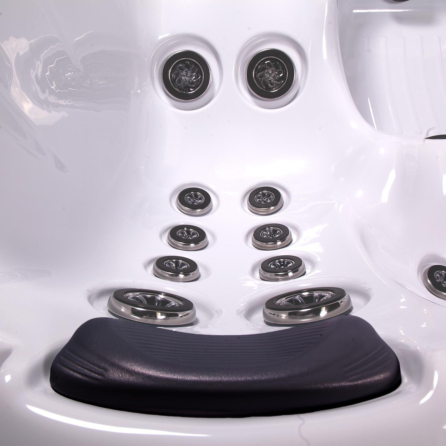 Hollywood 5-Person 51-Jet Square Hot Tub