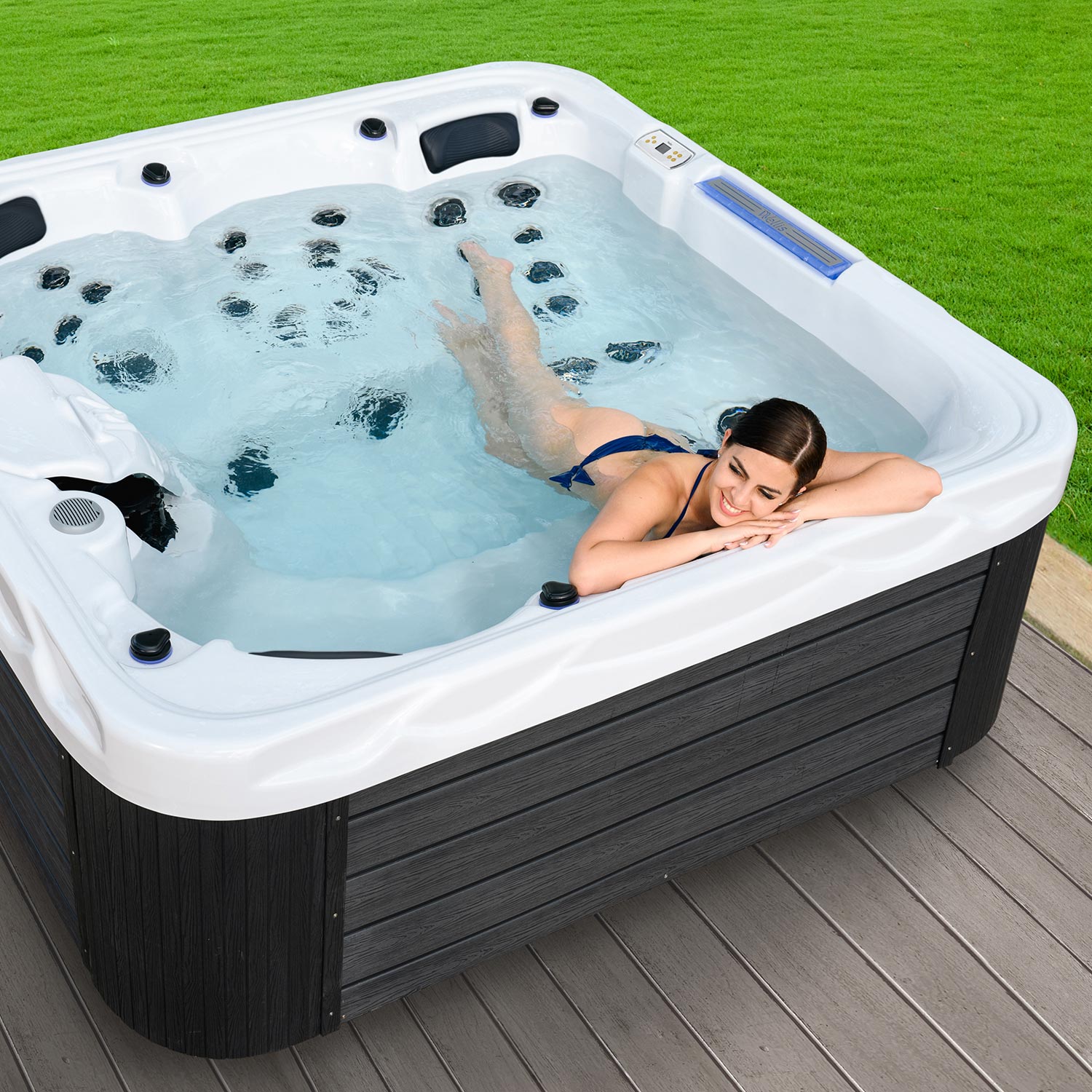 Hollywood 5-Person 51-Jet Square Hot Tub